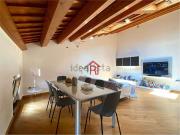 Appartamento in vendita di 93 m² in Via Ugo Foscolo