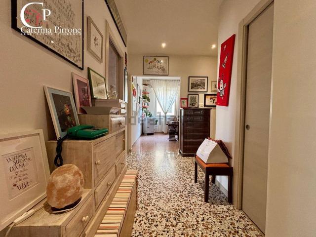 Appartamento in vendita di 93 m² in Via Uguccione della Faggiola, 20