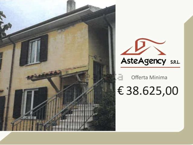 Appartamento in vendita di 93 m² in Via Vittorio Veneto, 29