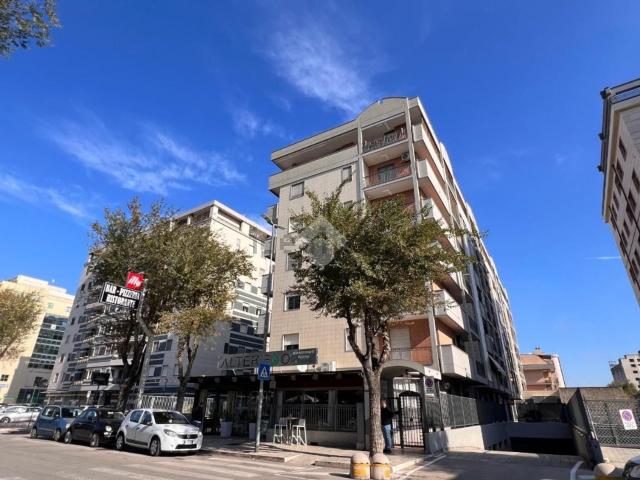Appartamento in vendita di 93 m² in Via Antonio Gramsci, 73