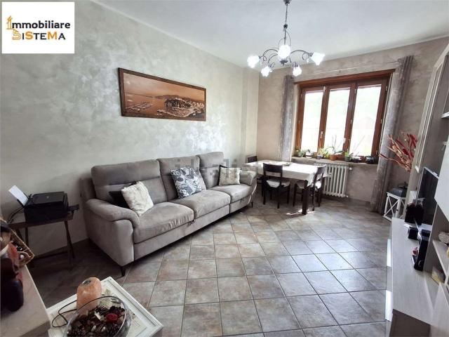 Appartamento in vendita di 93 m² in Via Badini Confalonieri