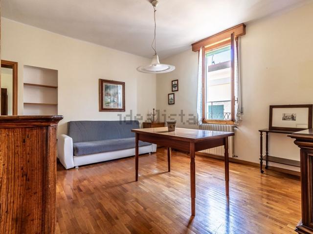 Appartamento in vendita di 93 m² in Via Baviera Maghinardo, 20