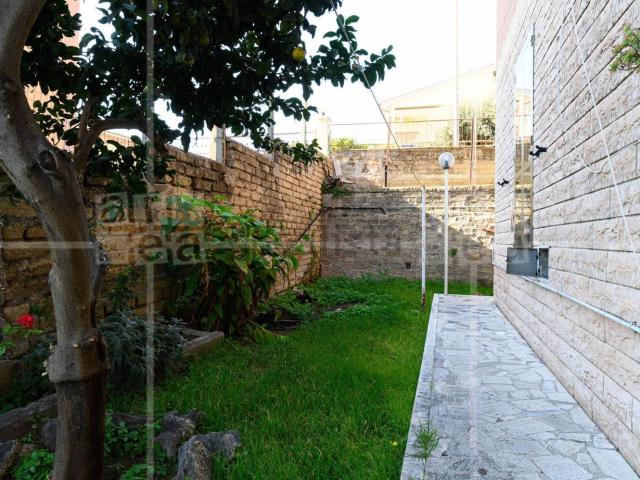 Appartamento in vendita di 93 m² in Via Benvenuto Griziotti, 65