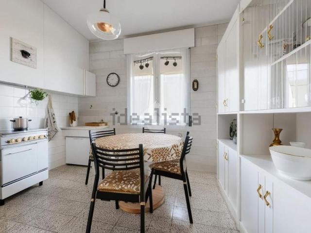 Appartamento in vendita di 93 m² in Via Braccio Regina