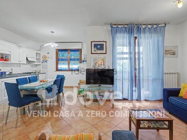 Appartamento in vendita di 93 m² in Via Cannucciari, 8