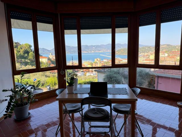 Appartamento in vendita di 93 m² in Via Carbognano 3 ° Traversa