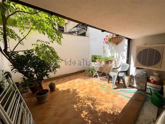 Appartamento in vendita di 93 m² in Via Carlo Mirabello