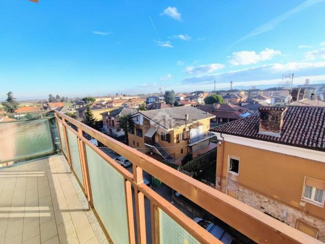Appartamento in vendita di 93 m² in Via Crevenzolo, 9
