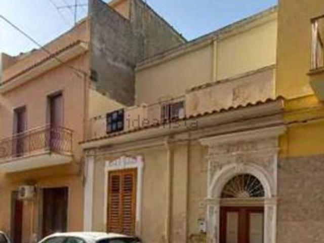 Appartamento in vendita di 93 m² in Via de Amicis, 54