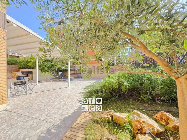 Appartamento in vendita di 93 m² in Via dei della Bitta