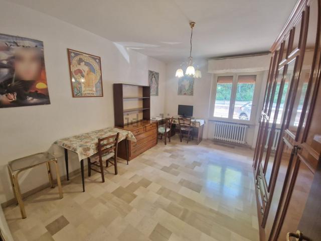 Appartamento in vendita di 93 m² in Via dei Narcisi, 23