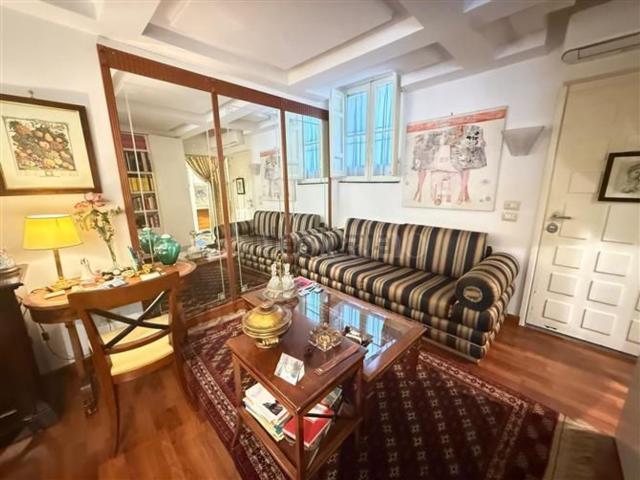 Appartamento in vendita di 93 m² in Via dei Serpenti