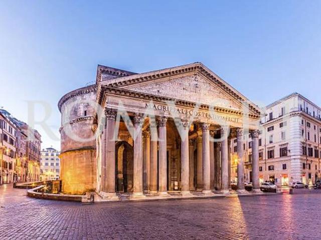 Appartamento in vendita di 93 m² in Via dei Pastini