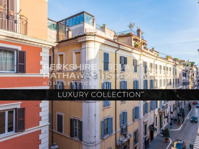 Appartamento in vendita di 93 m² in Via del Babuino