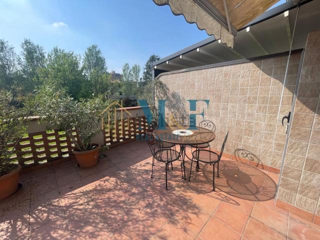 Appartamento in vendita di 93 m² in Via della Pace, 3