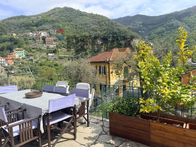 Appartamento in vendita di 93 m² in Via delle Mimose
