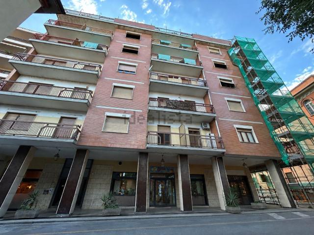 Appartamento in vendita di 93 m² in Via Don Giovanni Minzoni, 15