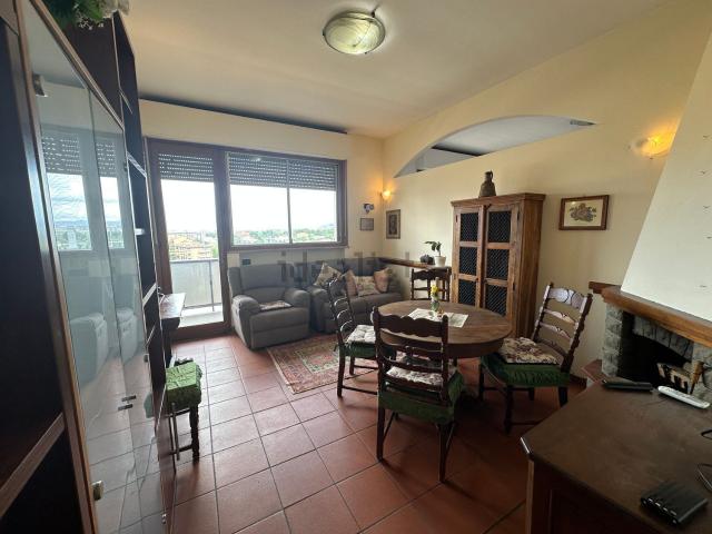 Appartamento in vendita di 93 m² in Via Don Lorenzo Perosi, 40