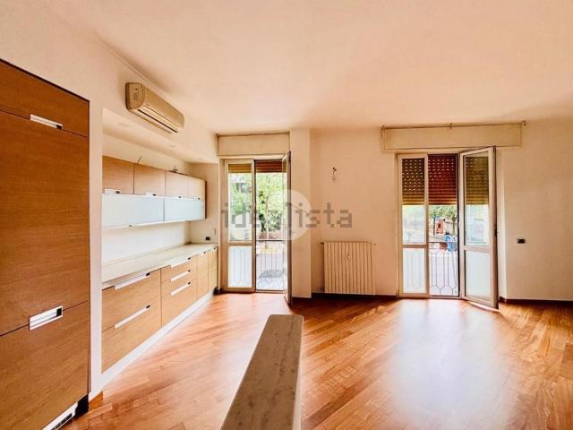 Appartamento in vendita di 93 m² in Via Duca degli Abruzzi, 10
