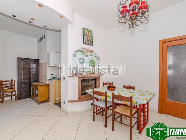 Appartamento in vendita di 93 m² in Via Giovanni Barenghi