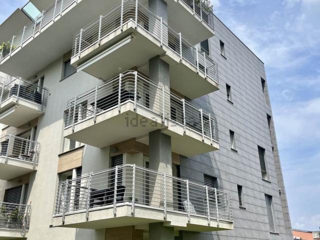 Appartamento in vendita di 93 m² in Via Giovanni Borghi, 18