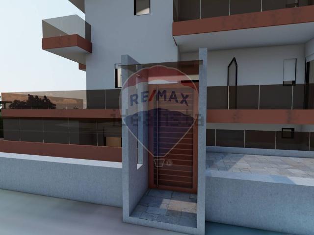Appartamento in vendita di 93 m² in Via Giulio Petroni, 127