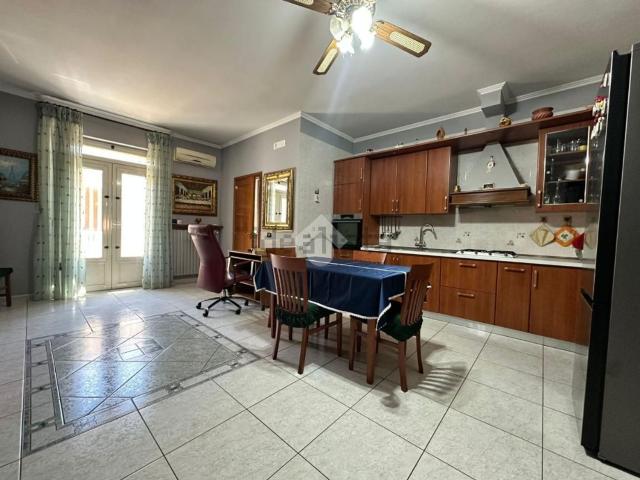 Appartamento in vendita di 93 m² in Via Giuseppe Galliano, 32
