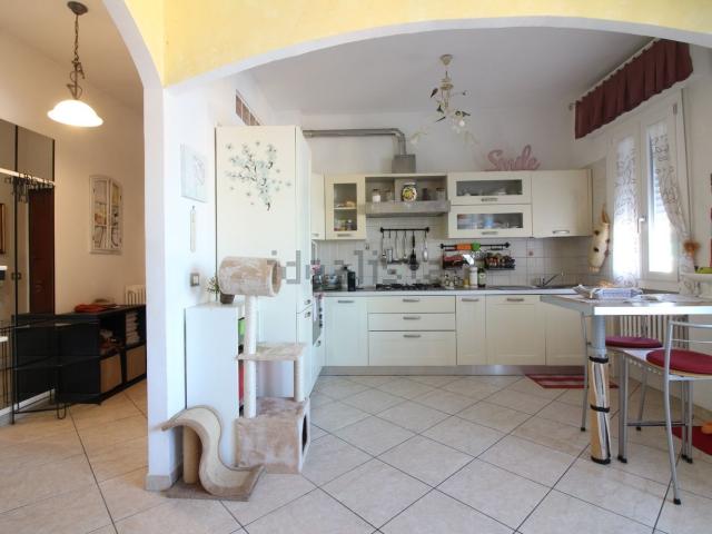Appartamento in vendita di 93 m² in Via Giuseppe Gavina, 3