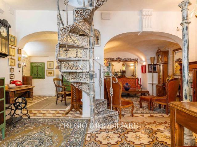 Appartamento in vendita di 93 m² in Via Giuseppe Mazzini