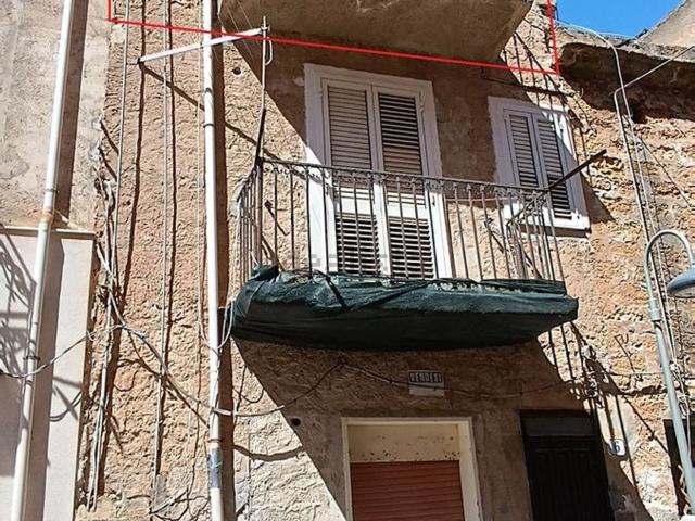 Appartamento in vendita di 93 m² in Via Guglielmo Marconi, 3