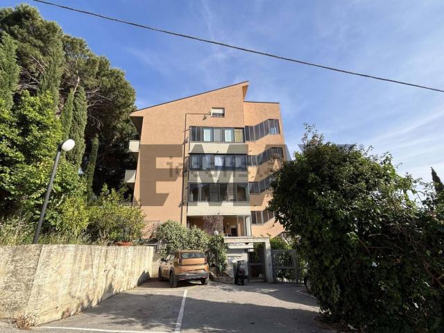 Appartamento in vendita di 93 m² in Via Guido Rossa, 17