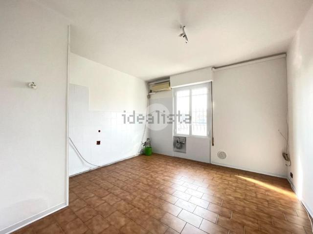 Appartamento in vendita di 93 m² in Via l&apos Aquila, 3