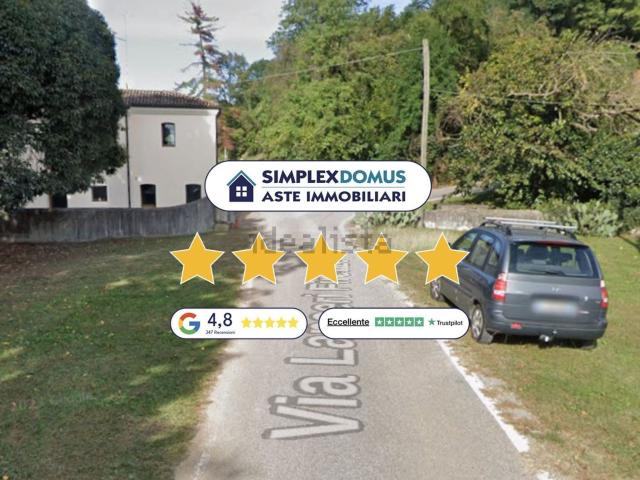 Appartamento in vendita di 93 m² in Via Lanceri Firenze