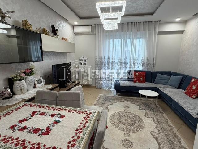 Appartamento in vendita di 93 m² in Via Milano, 83
