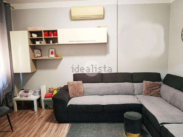 Appartamento in vendita di 93 m² in Via Nazario Sauro, 1