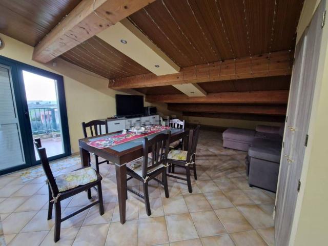 Appartamento in vendita di 93 m² in Via Nazionale, 186