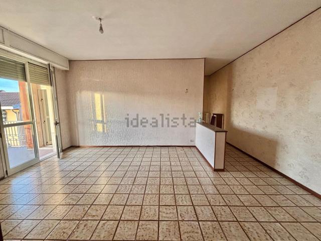 Appartamento in vendita di 93 m² in Via Novara