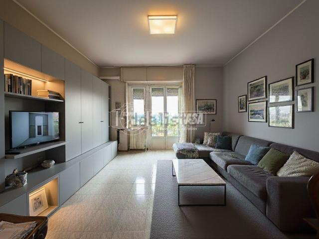 Appartamento in vendita di 93 m² in Via Pellegrino Pellegrini, 30