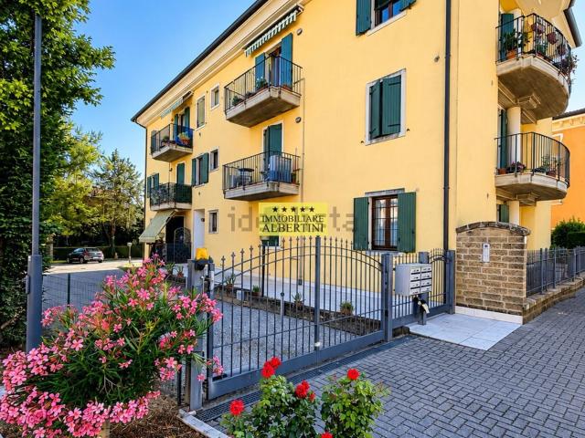 Appartamento in vendita di 93 m² in Via Ponte, 18