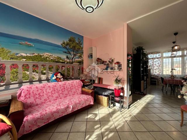 Appartamento in vendita di 93 m² in Via Raimondo Gugliotta