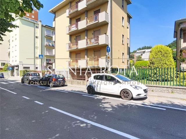Appartamento in vendita di 93 m² in Via Roma, 28