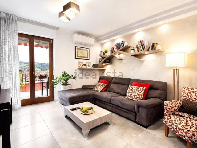 Appartamento in vendita di 93 m² in Via Rovereto