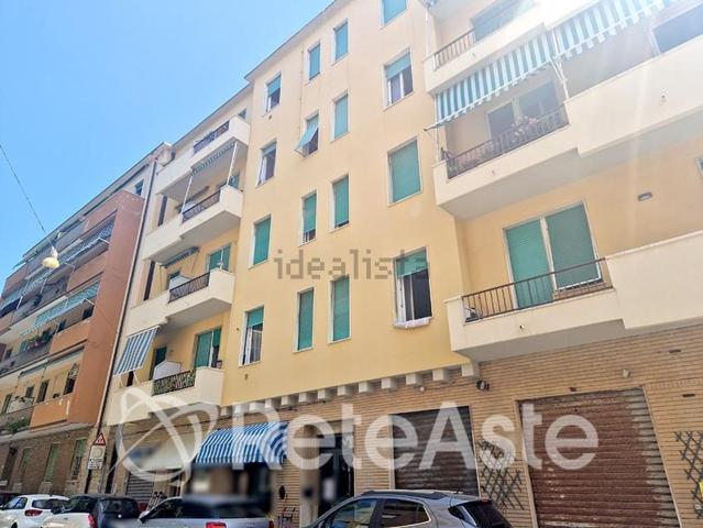 Appartamento in vendita di 93 m² in Via Sardegna