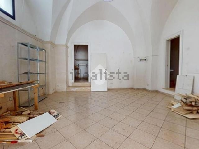 Appartamento in vendita di 93 m² in Via Senatore Martini