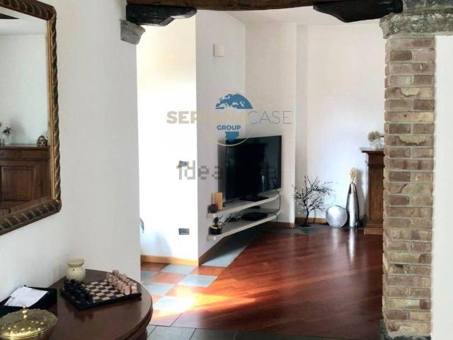 Appartamento in vendita di 93 m² in Via Sottocorna, 8
