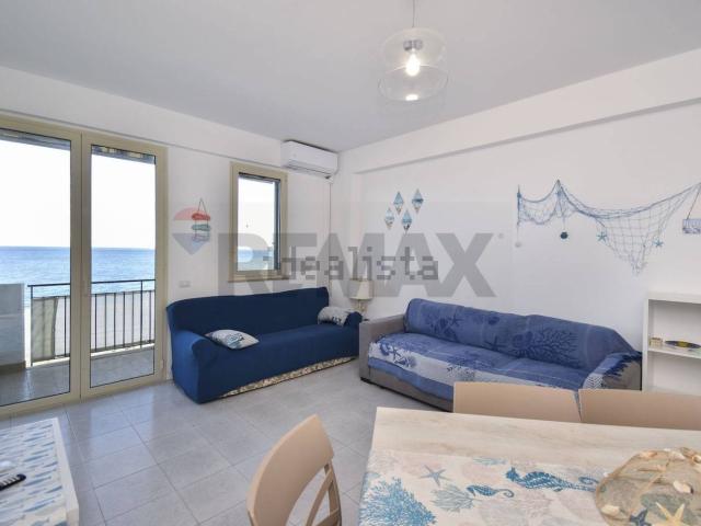 Appartamento in vendita di 93 m² in Via Spiaggia, 119