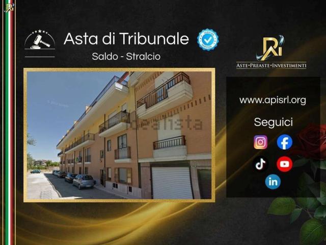 Appartamento in vendita di 93 m² in Via Stornara, 19