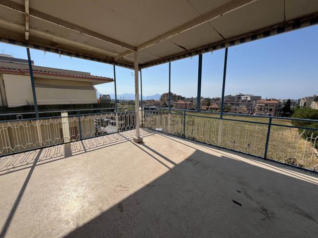 Appartamento in vendita di 93 m² in Viale della Libertà