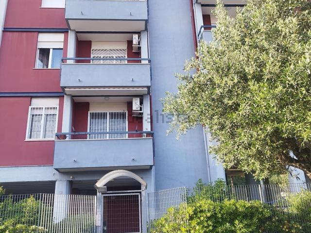 Appartamento in vendita di 93 m² in Viale della Tecnica, 191