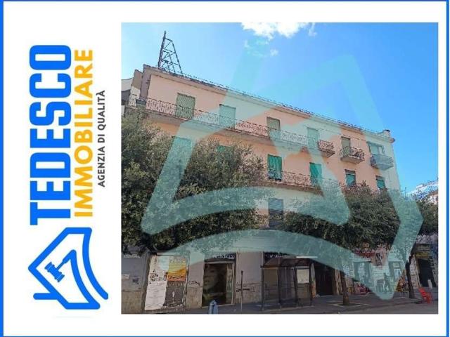Appartamento in vendita di 93 m² in Viale Principe di Napoli